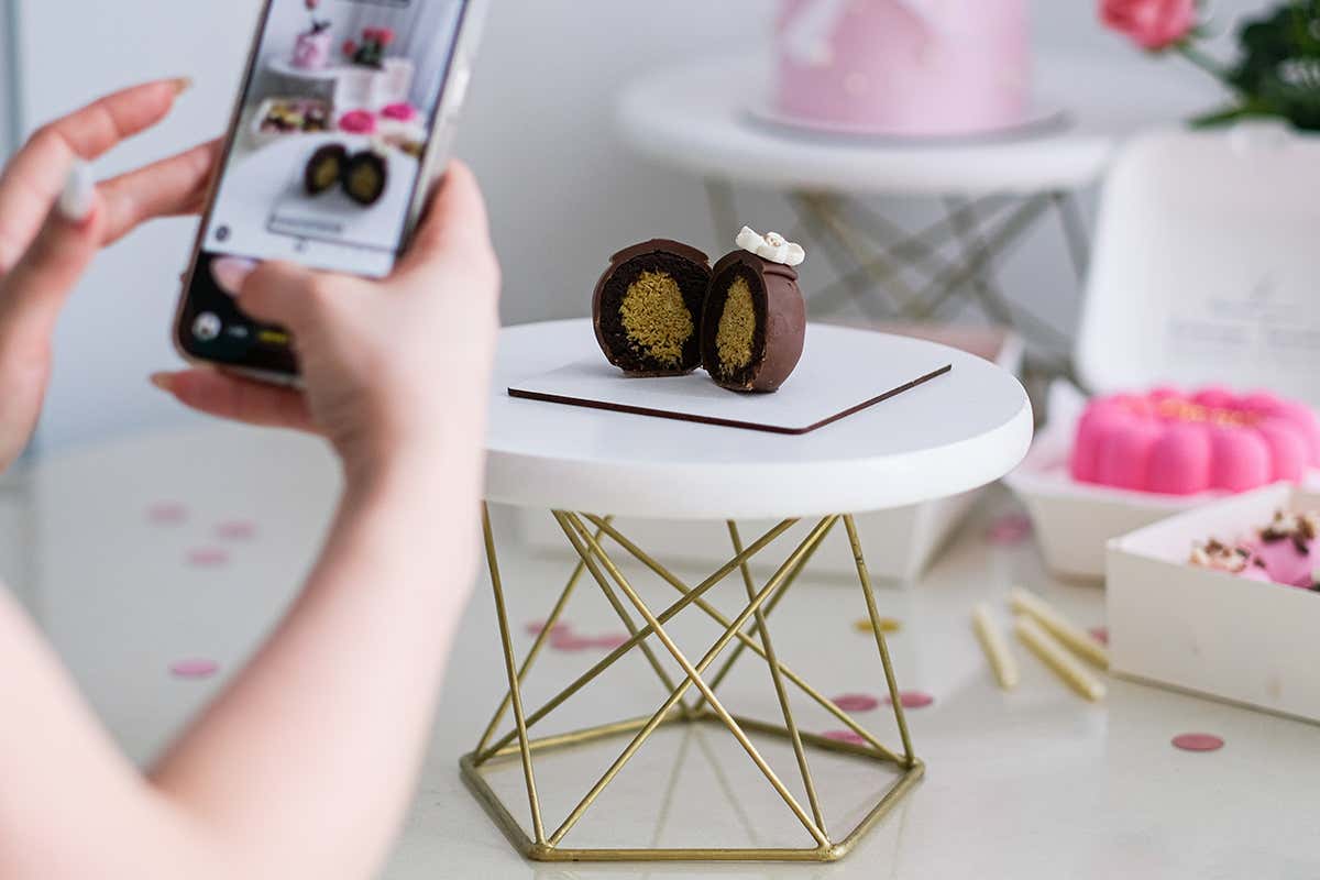 La pasticceria parigina è diventata un fenomeno globale anche grazie ai social media