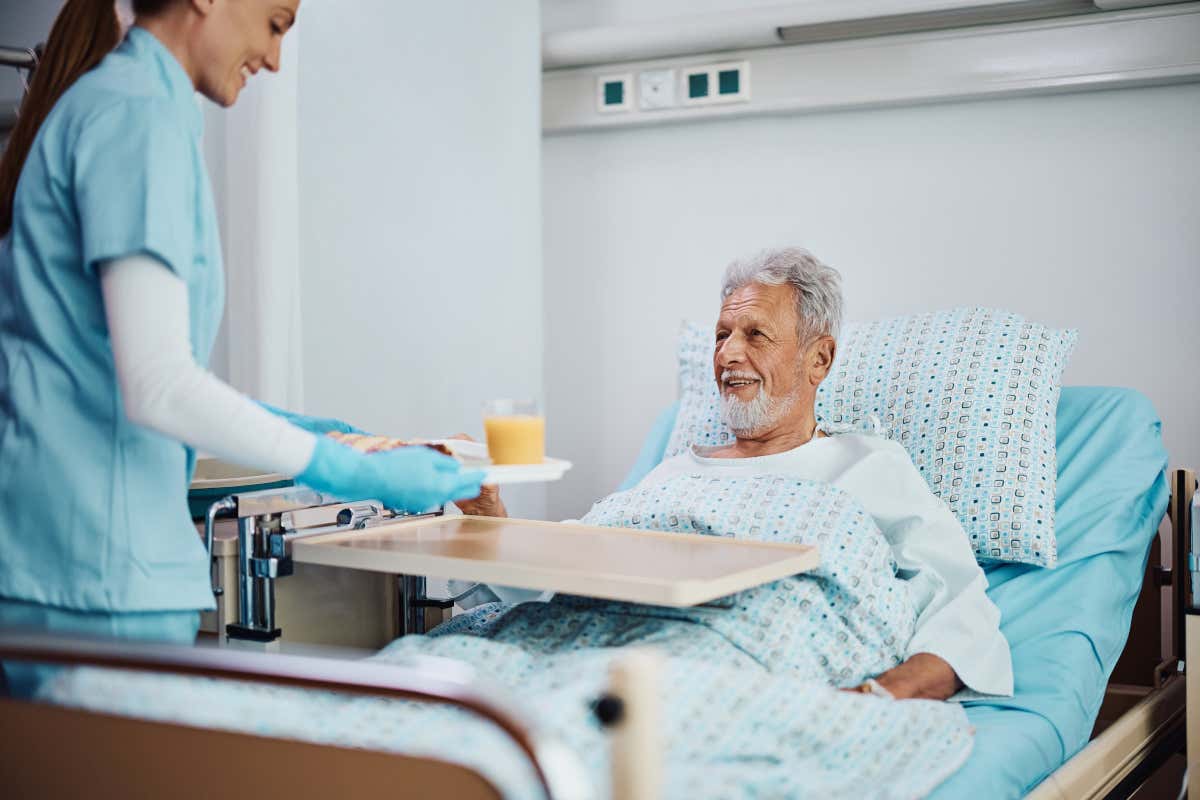 Rsa e ospedali, la ristorazione cambia modello: Elior punta sui pasti in atmosfera protettiva