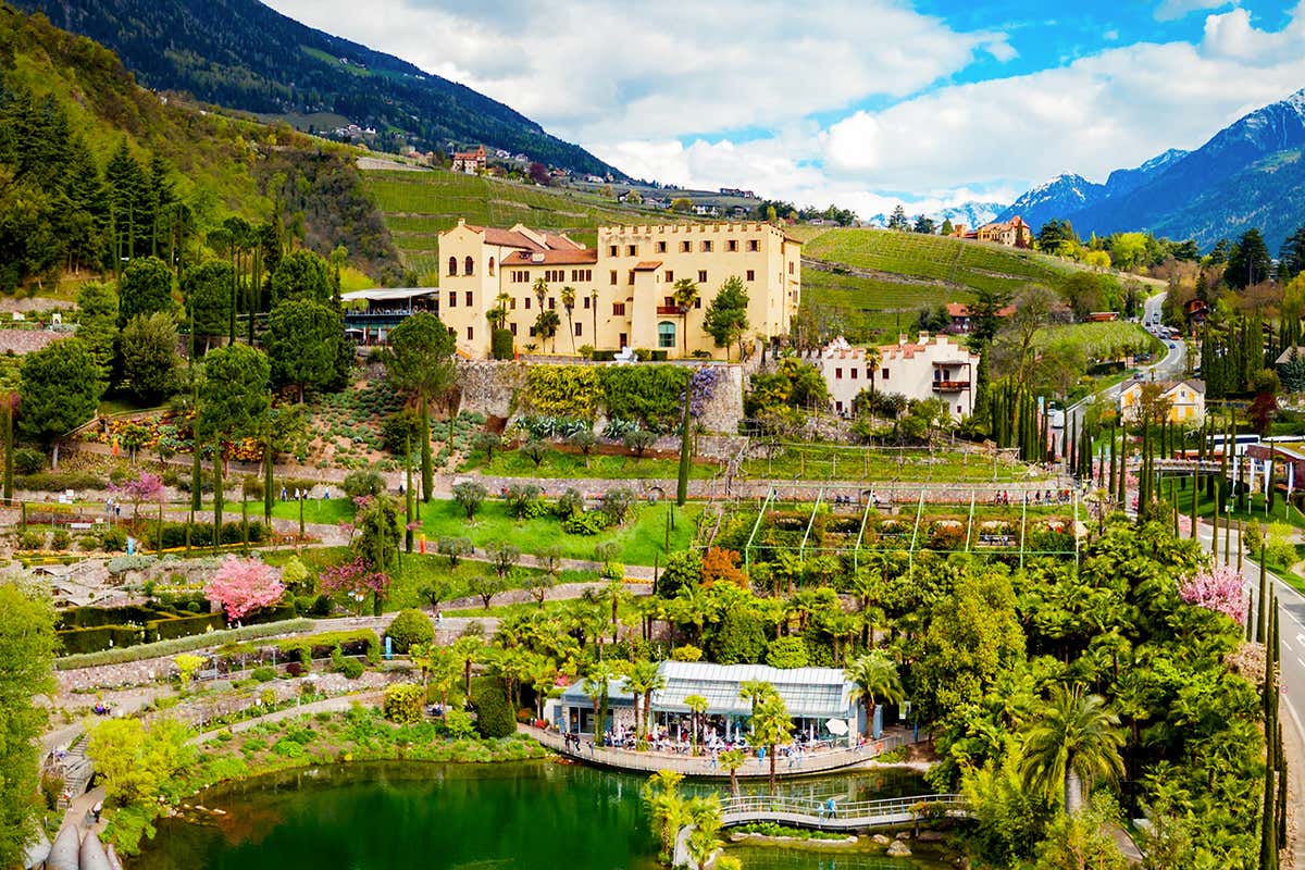 celebri Giardini di Castel Trauttmansdorff a Merano, un anfiteatro botanico di 12 ettari a pochi chilometri dall'hotel