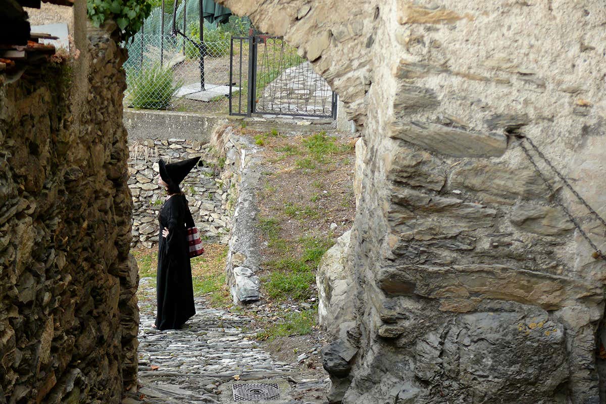 Triora è il borgo è noto come il “paese delle streghe”