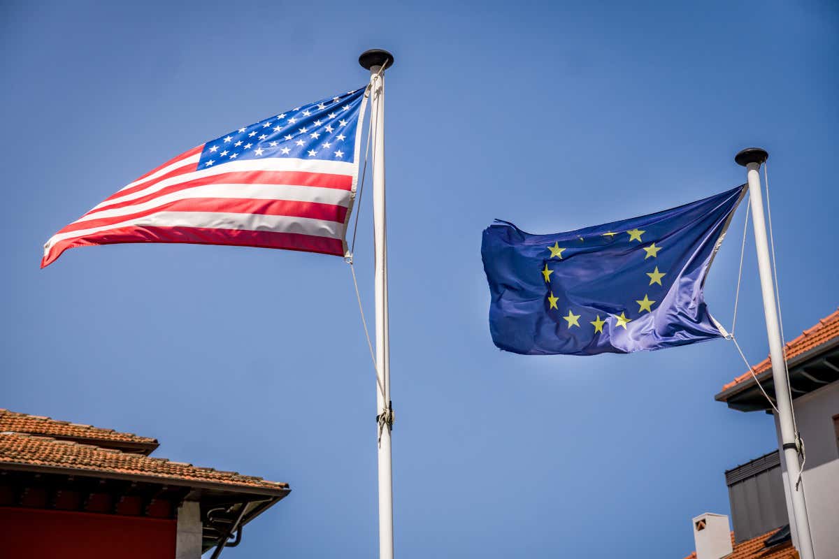 Dazi Usa-Ue, trovato l’accordo: il food europeo evita nuove tariffe americane Export agroalimentare svolta tra Usa e Ue: confermato accordo sui dazi al 15% Dazi Usa-Ue, trovato l’accordo: il food europeo evita nuove tariffe americane Export agroalimentare svolta tra Usa e Ue: confermato accordo sui dazi al 15%