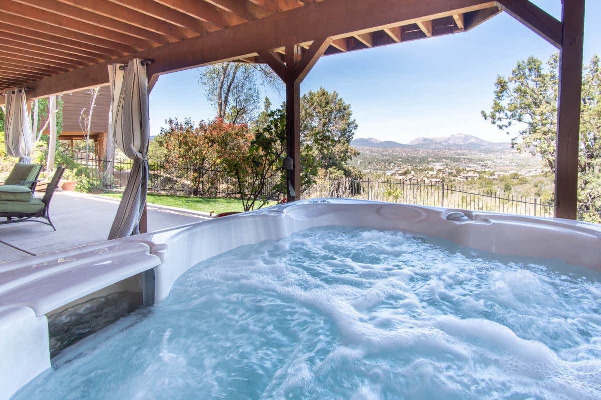 Vasche idromassaggio e sicurezza nelle spa: cosa prevede la legge Vasche idromassaggio e sicurezza nelle spa: cosa prevede la legge