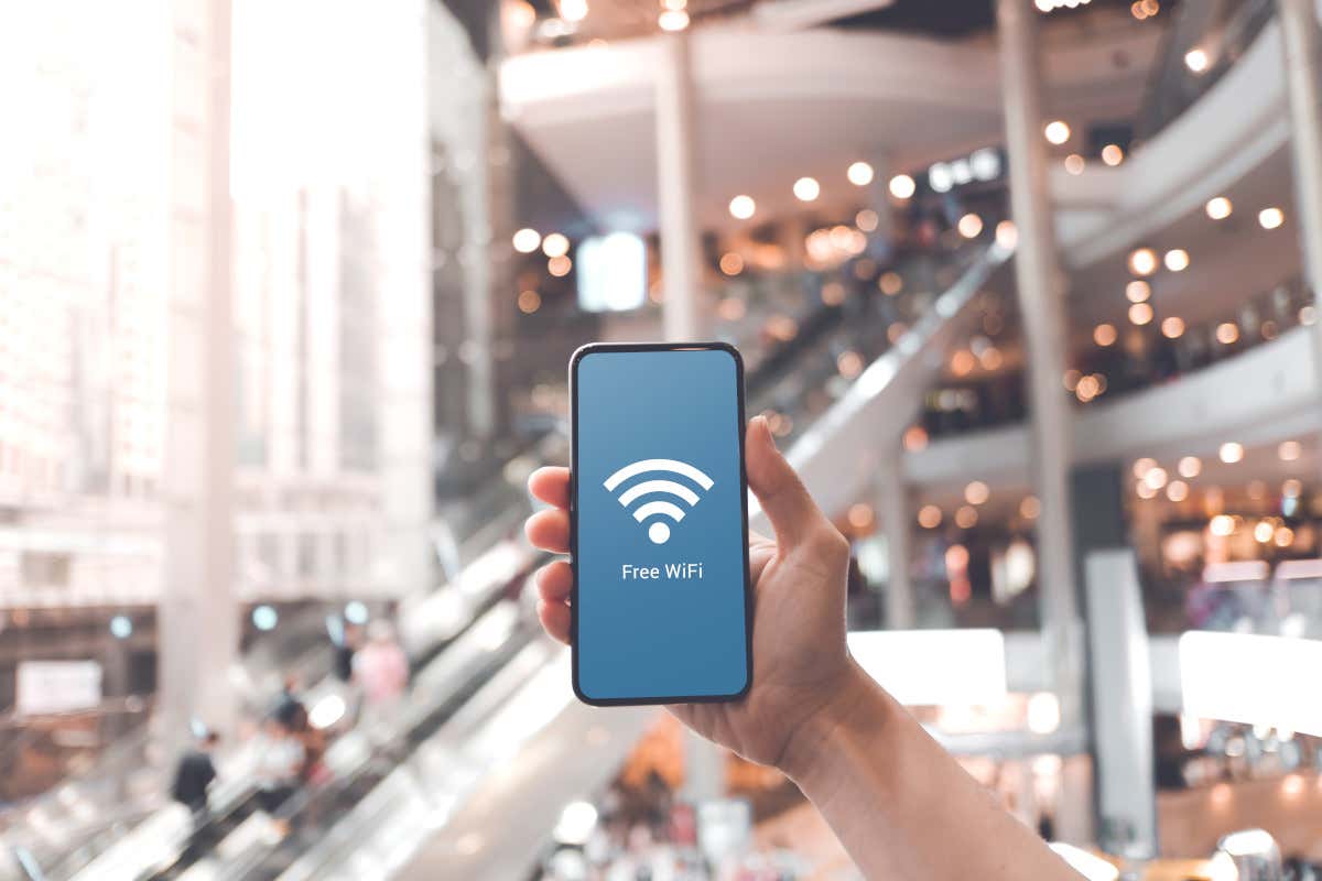 Il 74% degli italiani sceglie gli hotspot gratuiti