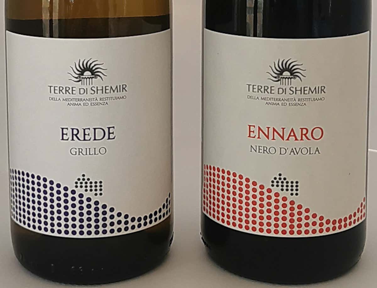 L'etichetta Erede ed Ennaro di Terre di Shemir, con qualche anno in più si è raggiunta la perfezione