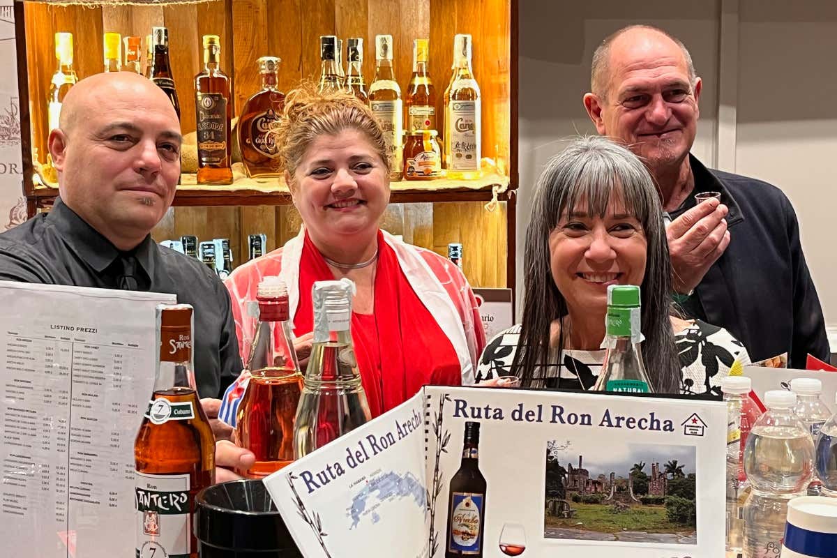 La delegazione cubana in visita a ShowRum  ShowRum, due giorni da tutto esaurito dedicati alla mixology