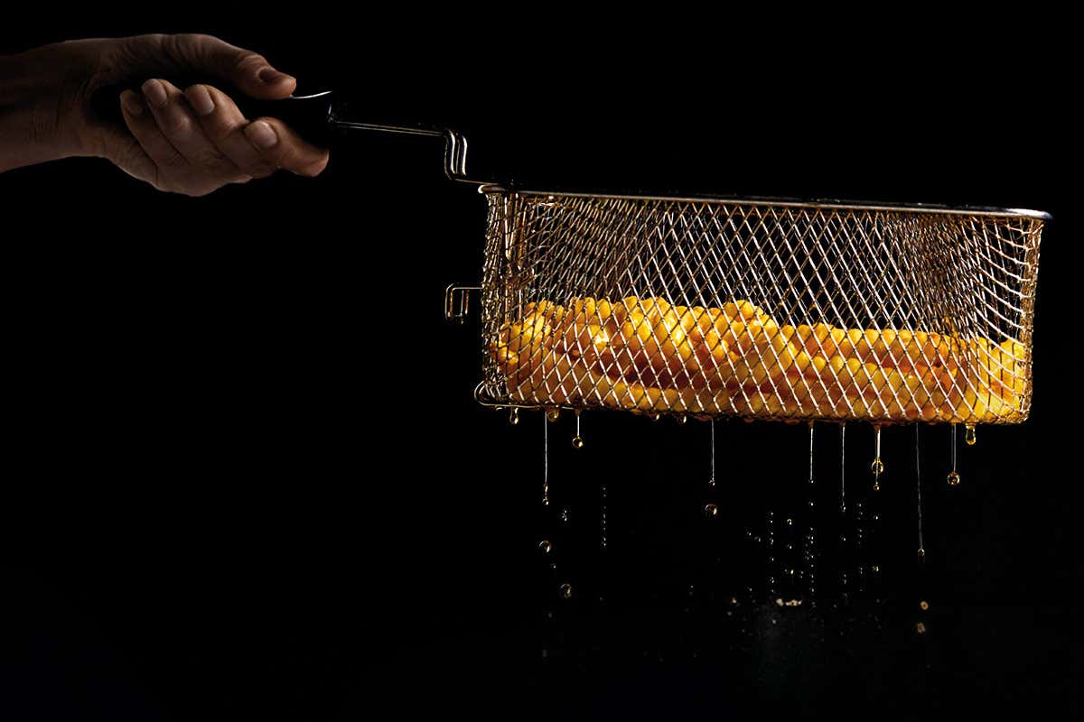 Frittura professionale: tecniche, strumenti e metodologie per un risultato perfetto