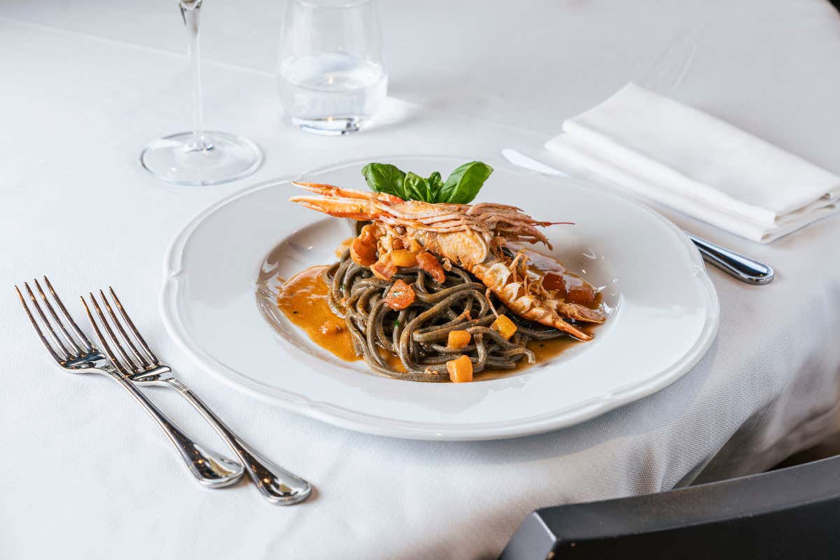 Lo Chalet del Lago: un’icona rinnovata nel cuore dell’Eur a Roma