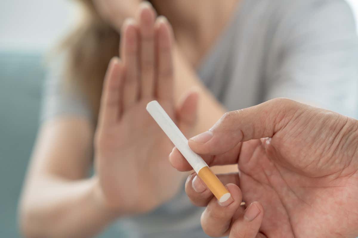 Smettere di fumare e paura di ingrassare: ecco cosa c’è di vero