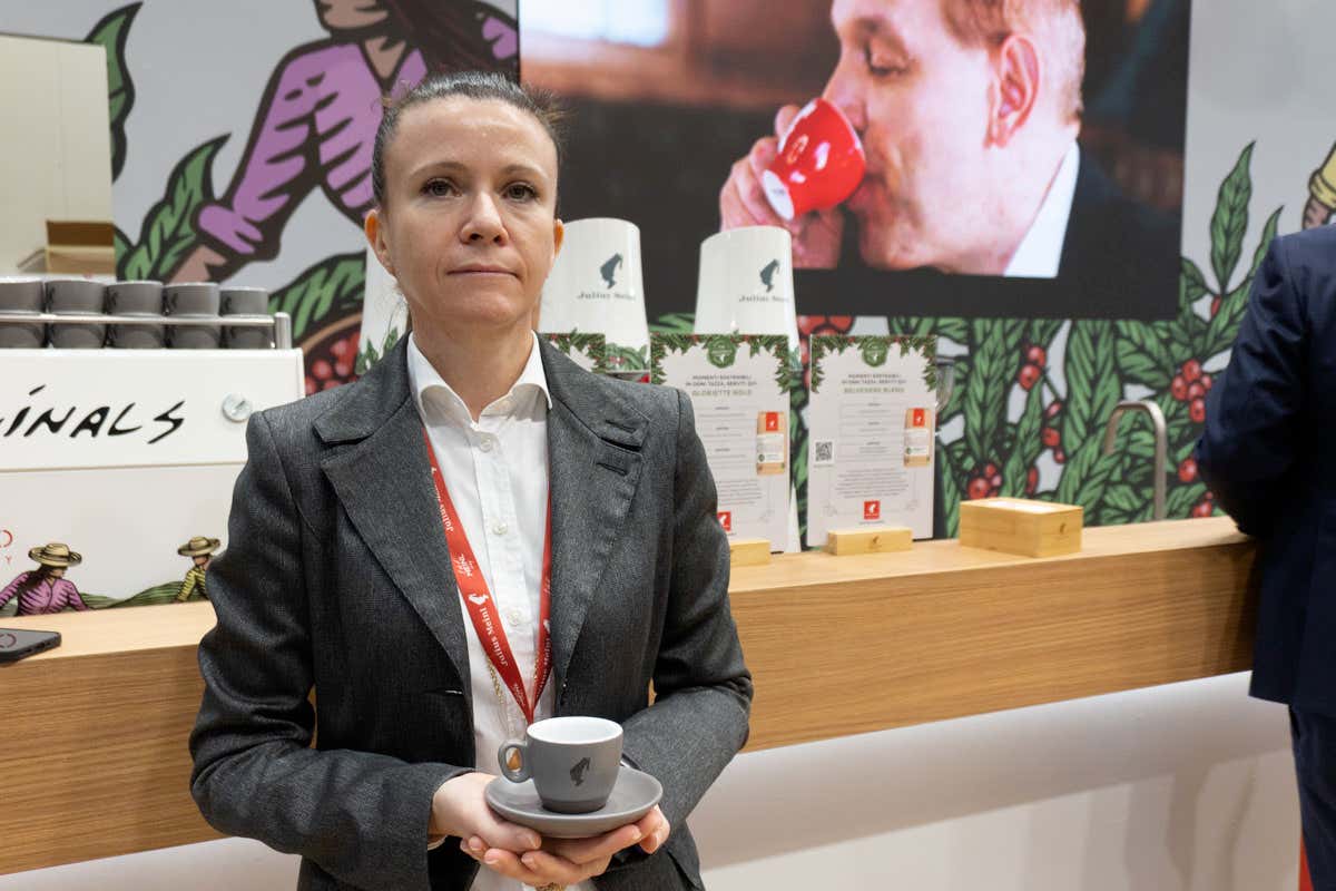 Nuovi modi di bere il caffè: come cambia l’offerta premium secondo Julius Meinl