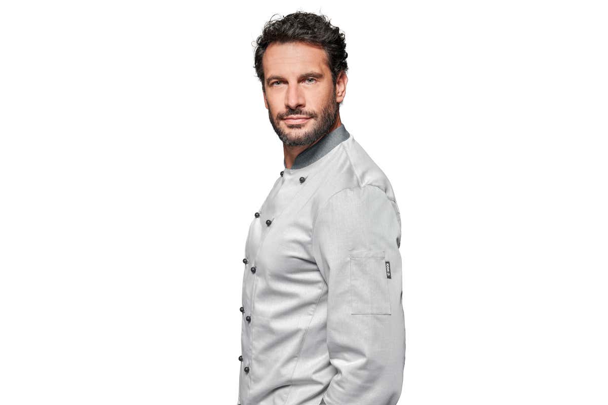 Quando l’abbigliamento horeca diventa sostenibile: la giacca Puck premiata ai Barawards Quando l’abbigliamento horeca diventa sostenibile: la giacca Puck premiata ai Barawards