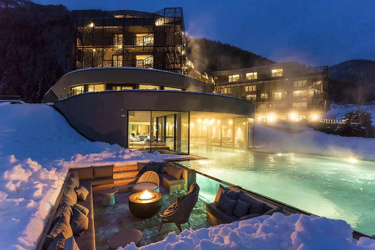 Hotel Ski in &ndash; ski out L&rsquo;apr&egrave;s-ski che cura l&rsquo;anima? Al Silena di Valles