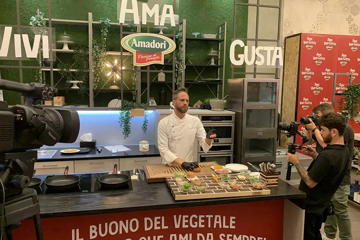 Simone Rugiati Proteine vegetali: Amadori lancia la linea &ldquo;Ama Vivi e Gusta&rdquo;