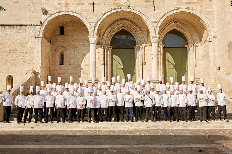 Simposio AMPI a Bologna 
per celebrare il 25° della fondazione