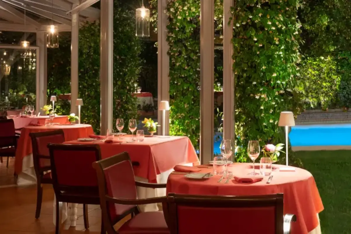 Il ristorante del Sina Villa Medici&nbsp; Il Sina Chefs' Cup Contest fa tappa al Villa Medici di Firenze
