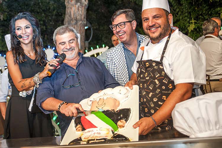 Un'immagine dell'edizione 2018 (Sindaci, ai Fornelli! In gara anche Pizzarotti)