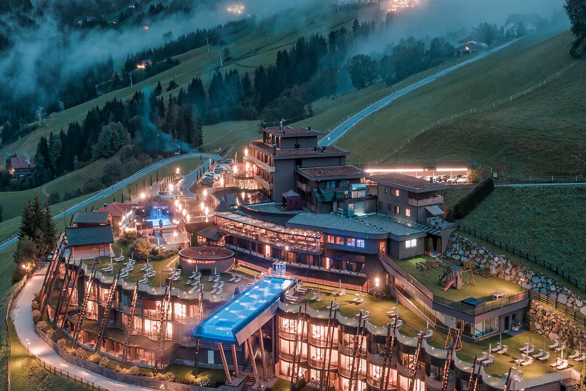 Contro la sindrome da rientro dalle ferie: pause e relax sospesi tra cielo e terra