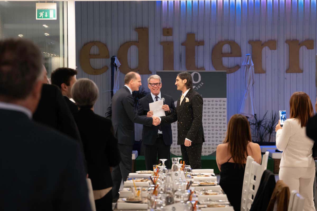 Dal campo alla tavola: Sipo, eccellenza nell'ortofrutta, compie 50 anni Dal campo alla tavola: Sipo, eccellenza nell'ortofrutta, compie 50 anni