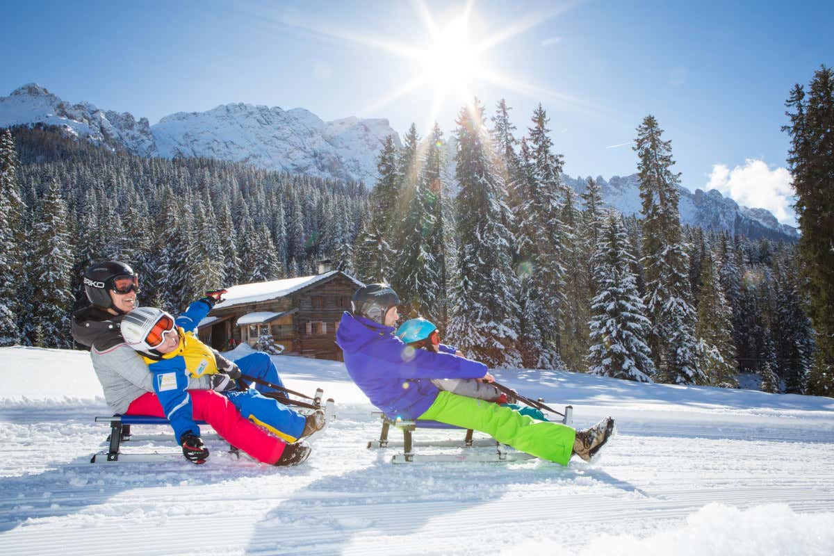 Con lo slittino in Val d'Ega  Chi ha detto che si può solo sciare? La neve alternativa della Val d'Ega