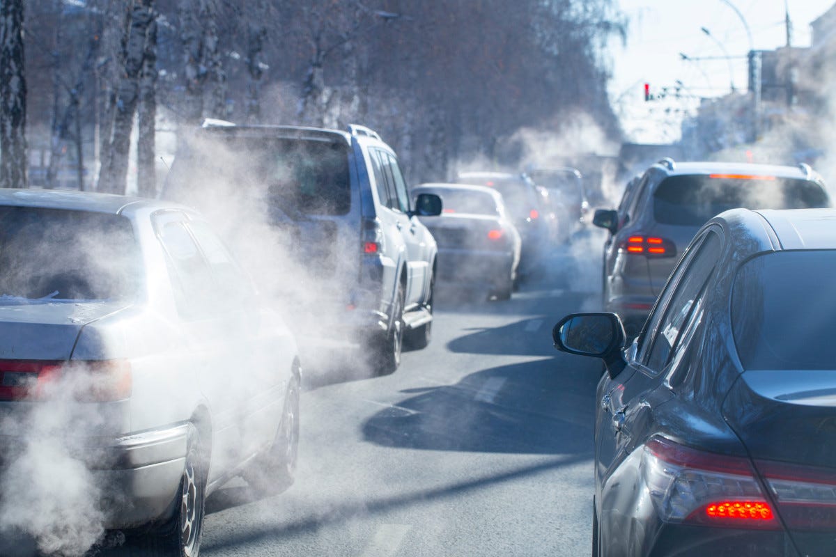 Quali danni ai polmoni per lo smog? Danni per l'inquinamento: quali esami fare per i polmoni?