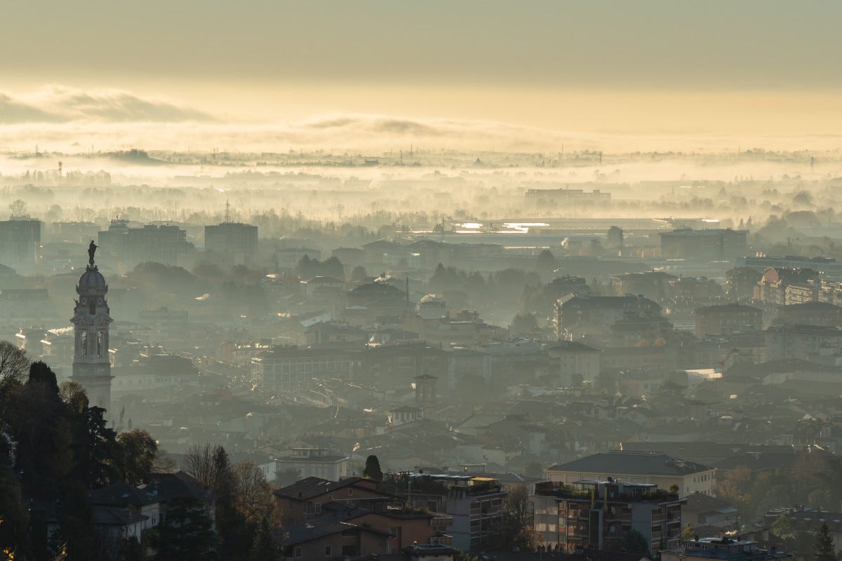  Bergamo-Brescia Capitale italiana dello Smog: il manifesto di Fridays for Future