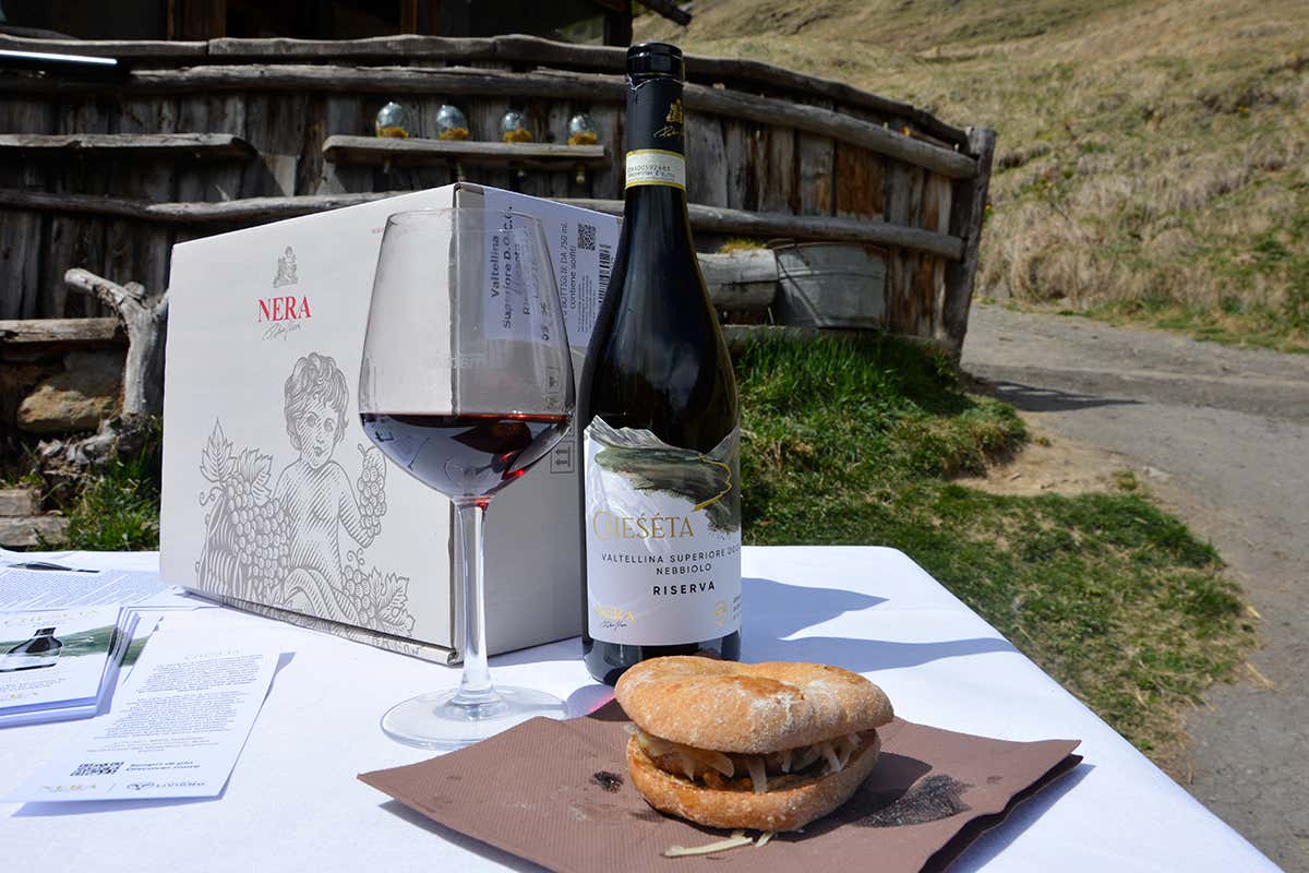 Yun e Yang in abbinamento al Cheséta, un Nebbiolo Valtellina Superiore Docg Riserva della Cantina Nera