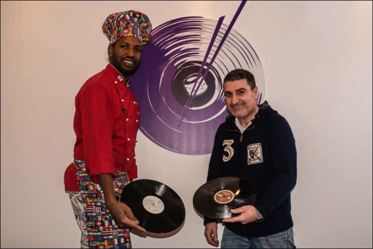 Danny Vasquez Moralez e Lello Mascolo (soSushi&Sound Menu gluten free e buona musica) Danny Vasquez Moralez e Lello Mascolo (soSushi&Sound Menu gluten free e buona musica)