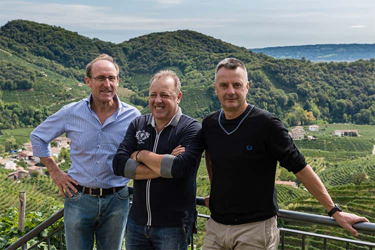 Paolo De Bortoli, Francesco Miotto e Loris Dall'Acqua (Col Vetoraz festeggia 25 anni) Paolo De Bortoli, Francesco Miotto e Loris Dall'Acqua (Col Vetoraz festeggia 25 anni)