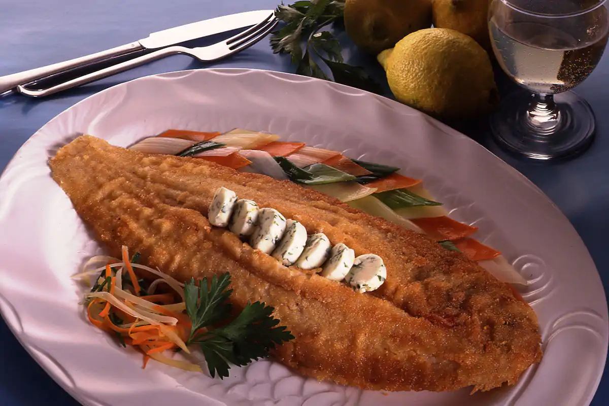 Sogliole alla Colbert Pesci piatti, la sogliola si presta a infinite ricette