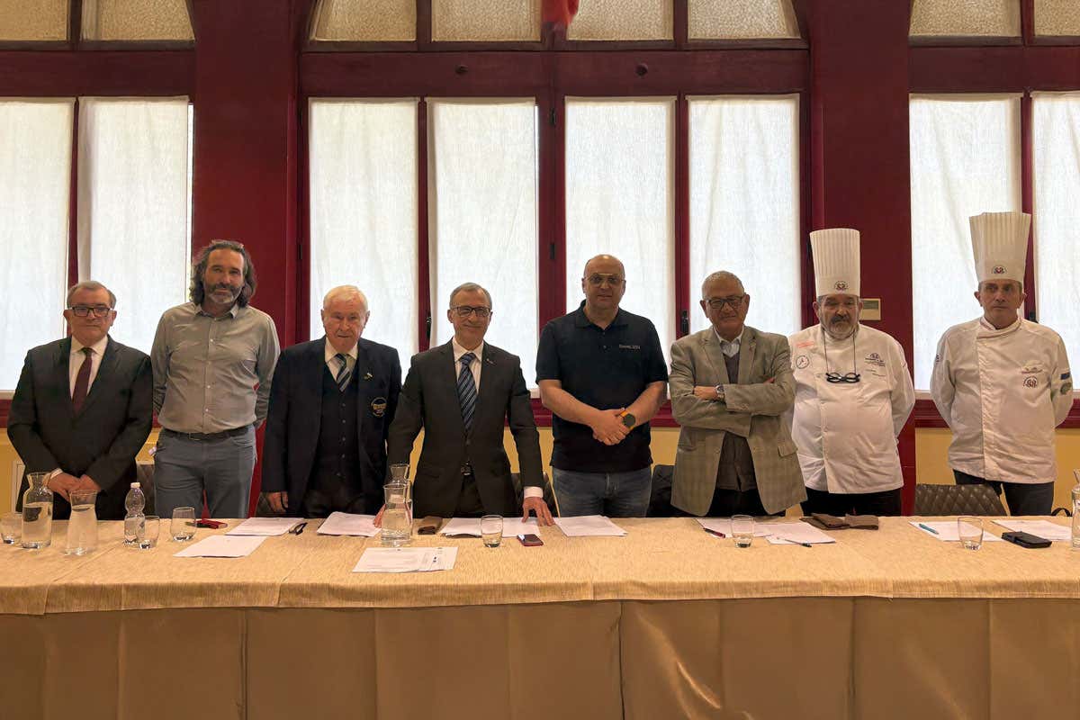 Solidus sostiene il concorso “Diete Speciali” dedicato alle scuole alberghiere Solidus sostiene il concorso “Diete Speciali” dedicato alle scuole alberghiere