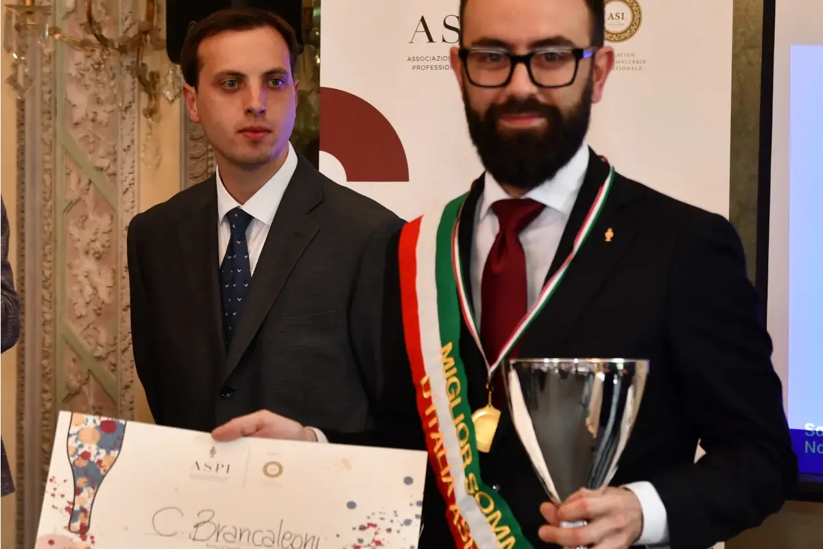 Cristian Brancaleoni &Egrave; Cristian Brancaleoni il miglior sommelier d'Italia per Aspi