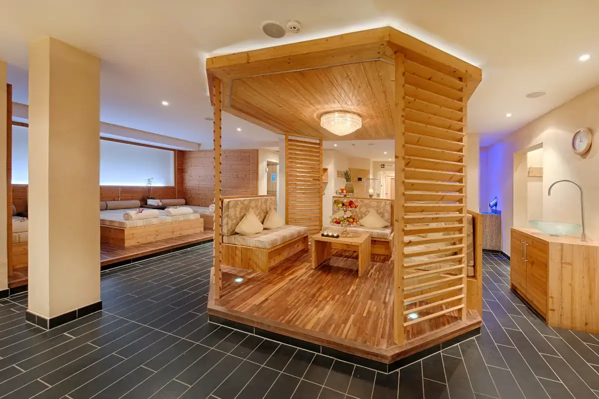 Alpenpalace Luxury Hideaway & Spa Retreat