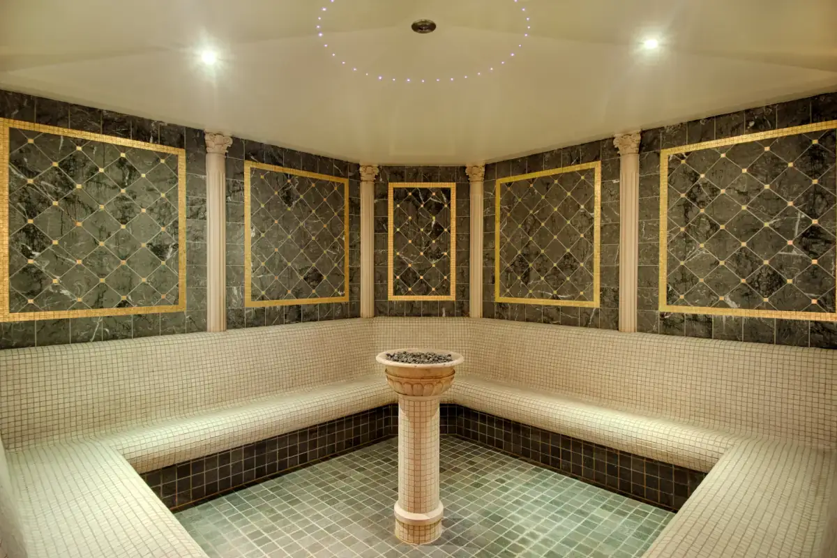 Alpenpalace Luxury Hideaway & Spa Retreat