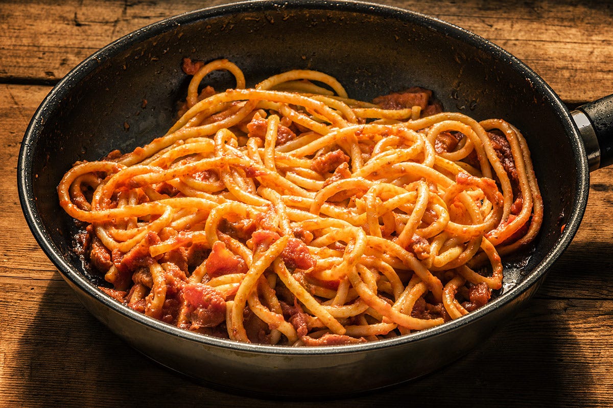 Spaghetti all'amatriciana Ecco perché Jacobs, l’uomo più veloce al mondo, mangia l'amatriciana