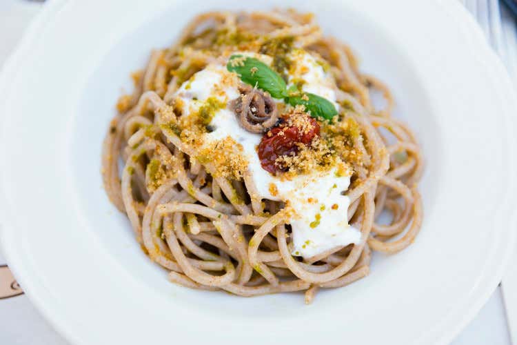 Spaghetti di mezzanotte Viaggio culinario on the road all’Isola Tiberina con Queen Makeda