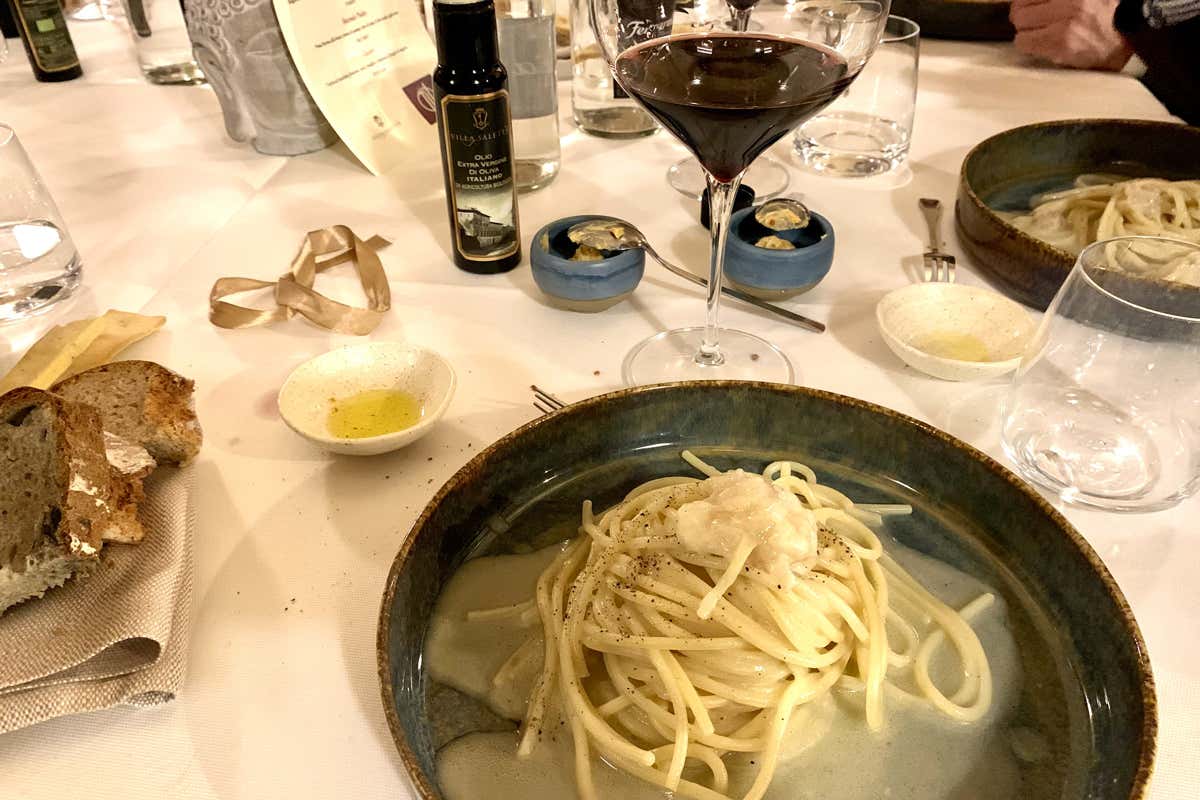  Villa Saletta, vini che si esaltano a tavola Villa Saletta, un mosaico di matrice agroalimentare