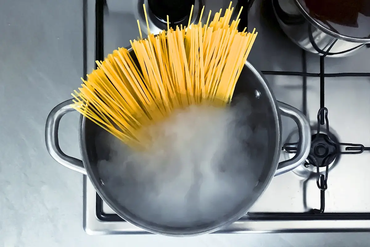 Spaghetti si scrive con la h... finalmente anche in Germania!
