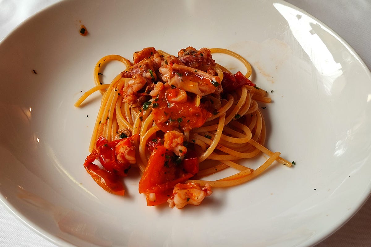 Spaghetto Senatire Cappelli di Roby - Foto DoppioQuarto The man and the sea: cucina di mare nel centro storico di Bologna