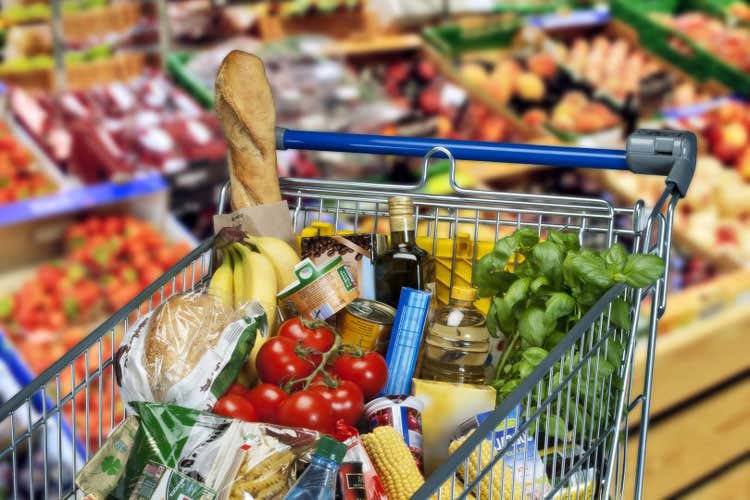 Fare la spesa e stare attenti alla dieta Ecco i 7 consigli del nutrizionista Fare la spesa e stare attenti alla dieta Ecco i 7 consigli del nutrizionista