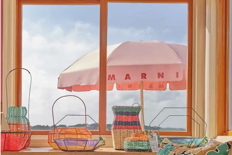 Shelter Island e Marni Da Dior a Etro e Missoni, il fashion griffa e &ldquo;profuma&rdquo; i beach club