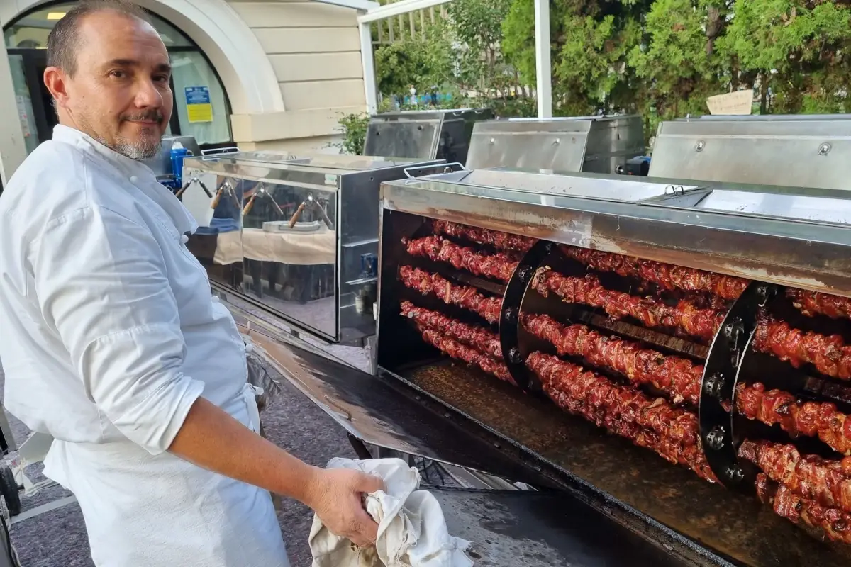Per tutto l&rsquo;autunno a Gussago si mangia lo spiedo bresciano