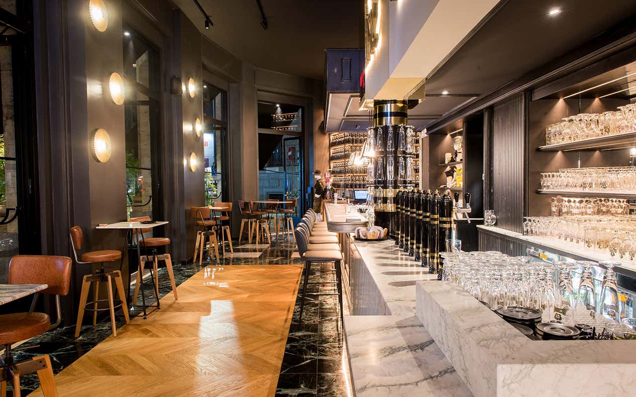 L'interno della Birreria Spiller di via Larga, 8 a Milano Birreria Spiller, tripletta a Milano per il progetto ristorativo di Forst