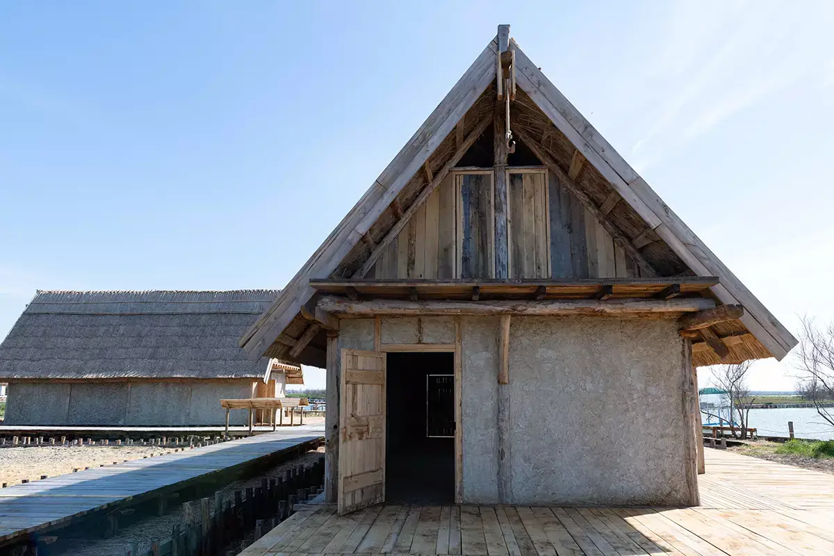 Valli di Comacchio, Sezione Open Air - Museo Delta Antico, foto di Cristina Bagnara, Comunicattivi Da Ferrara a Comacchio, in bici e sull&rsquo;acqua nella terra della dolce vita