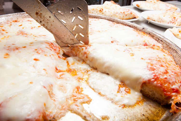 (Spontini,   11,2% il fatturato 2107 Si apre a Malpensa, Venezia e in Kuwait)