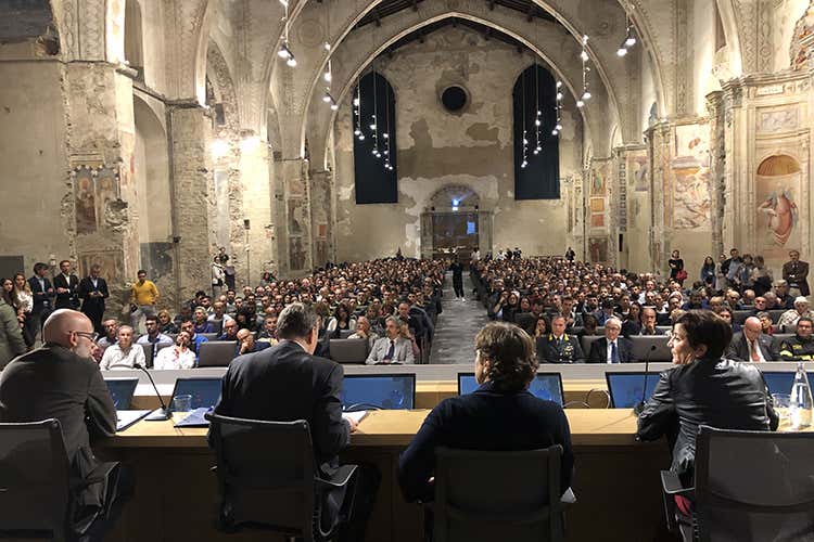 Gremita l'aula magna dell'Ateneo (Sport e disabilità, Alex Zanardi: «Se c’è passione le cose accadono»)