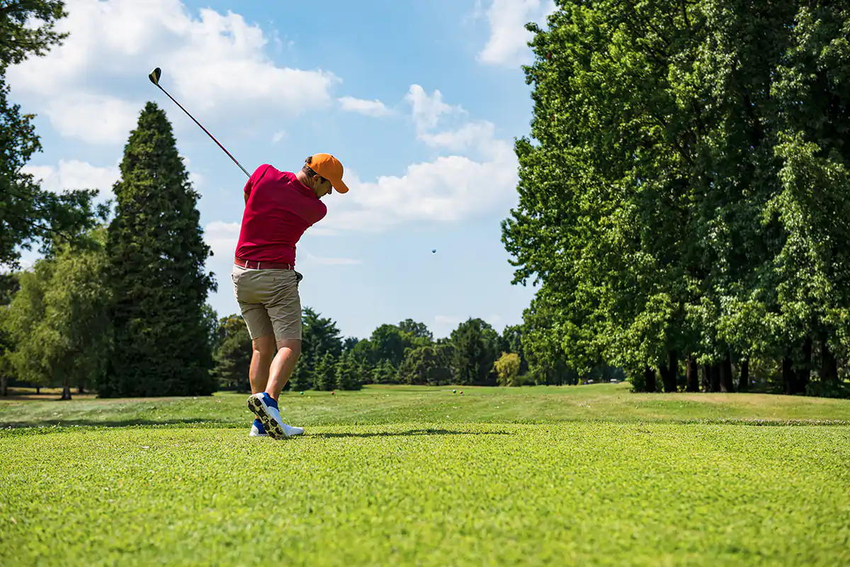 Sport e turismo insieme per intercettare i flussi di visitatori provenienti in Italia Sport e turismo, alleanza strategica per favorire i viaggi in Italia