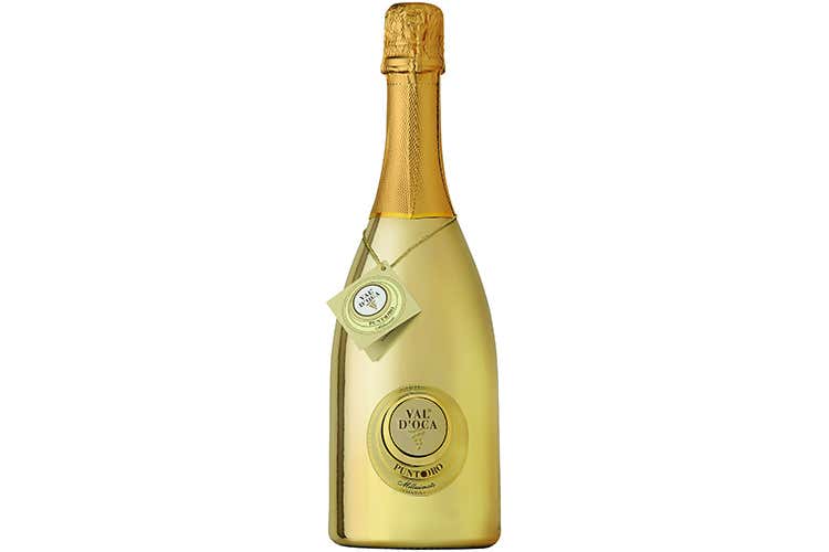 (Lo spumante Val D&rsquo;Oca si veste d&rsquo;oro per il Natale)