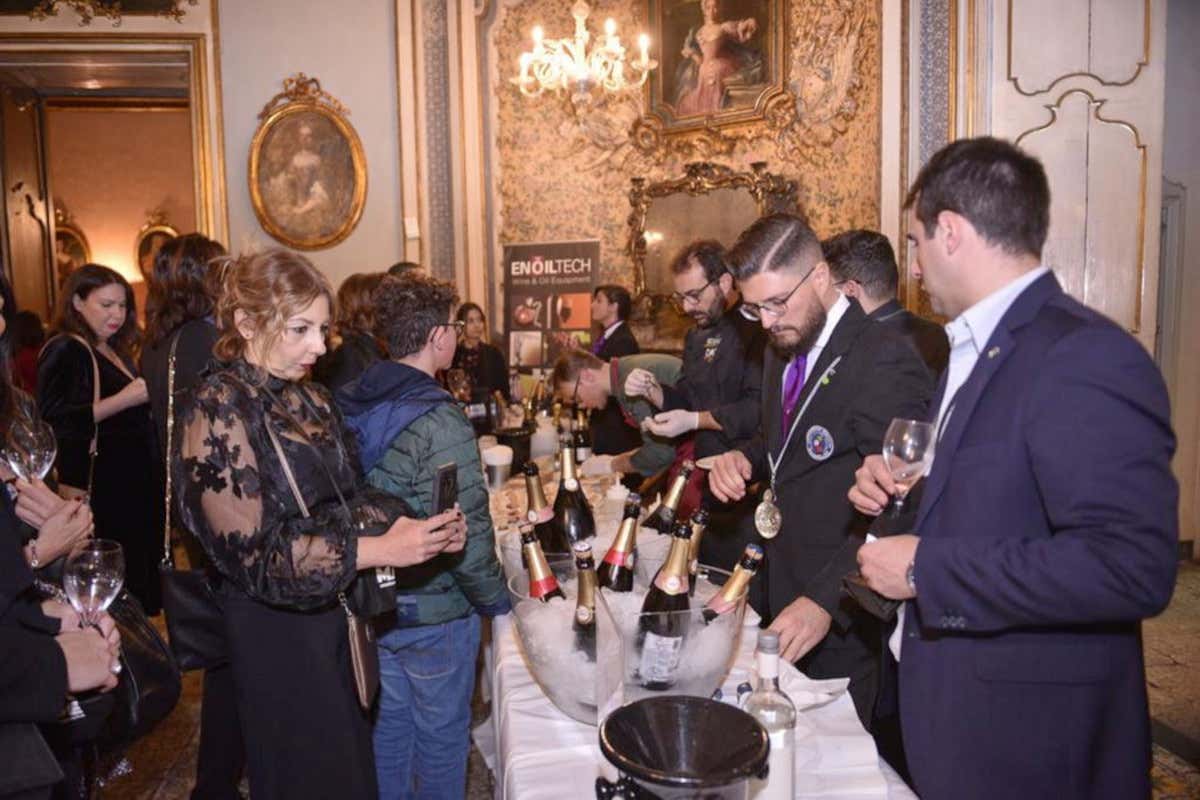 La scorsa edizione di Spumanti dell'Etna  Spumanti dell'Etna, in mostra i metodo classico del vulcano