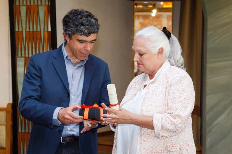 Margherita Fuchs, Presidente di Birra Forst, con Giovanni Battista Morlino, presidente Aitb (Lo stabilimento della Forstapre le porte ai Tecnici della Birra)