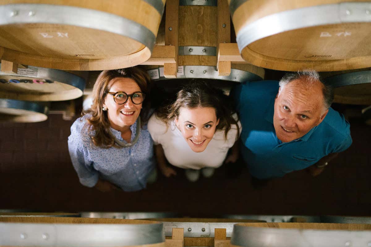 Giuliano Valent e Adriana Marinatto con la figlia Rebecca Stanjbech, quel vigneto e quei vini... Serenissimi