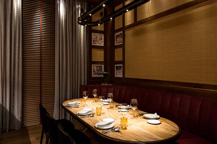 (Una stanza privata per Langosteria Massimo in 10, musica a scelta) (Una stanza privata per Langosteria Massimo in 10, musica a scelta)